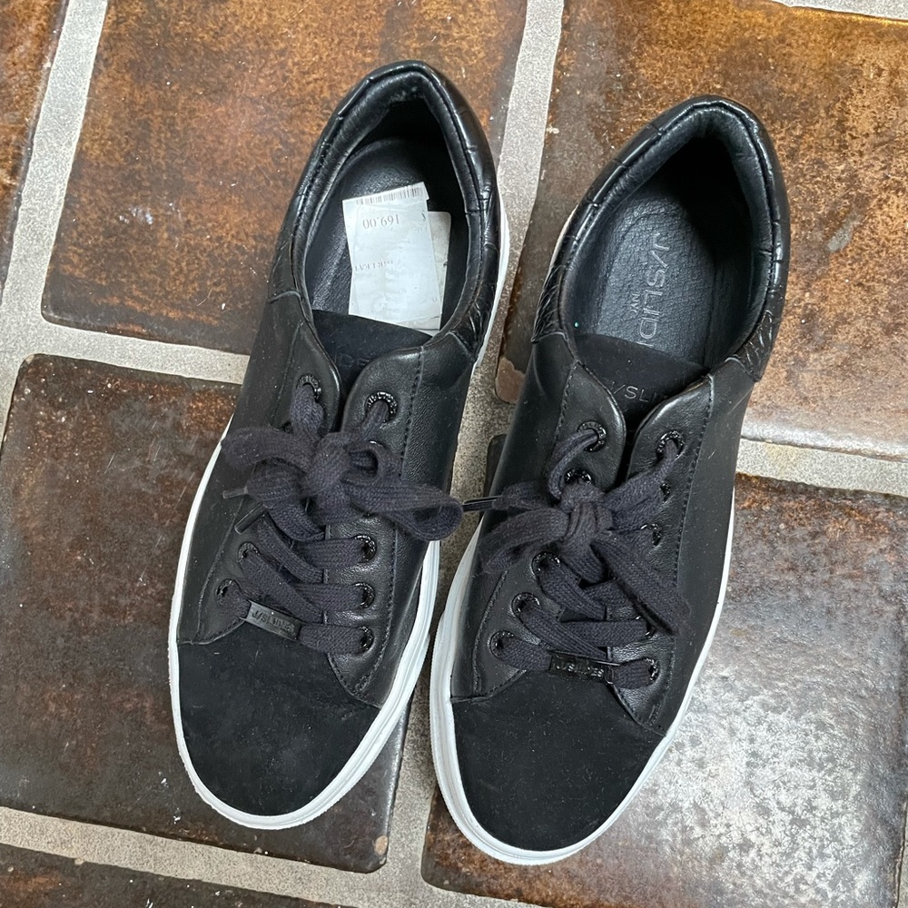 Suede platform sneakers